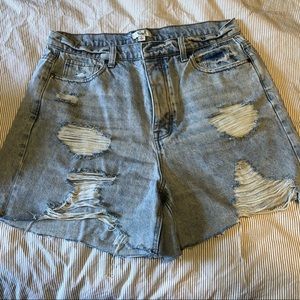 High-Waisted Distressed Button Up Shorts Size Large